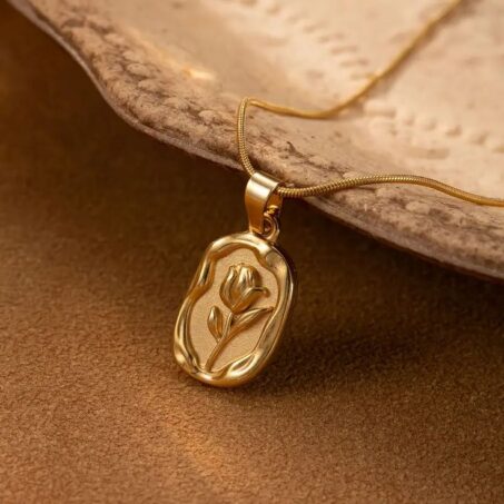 Vintage Rose Pendant