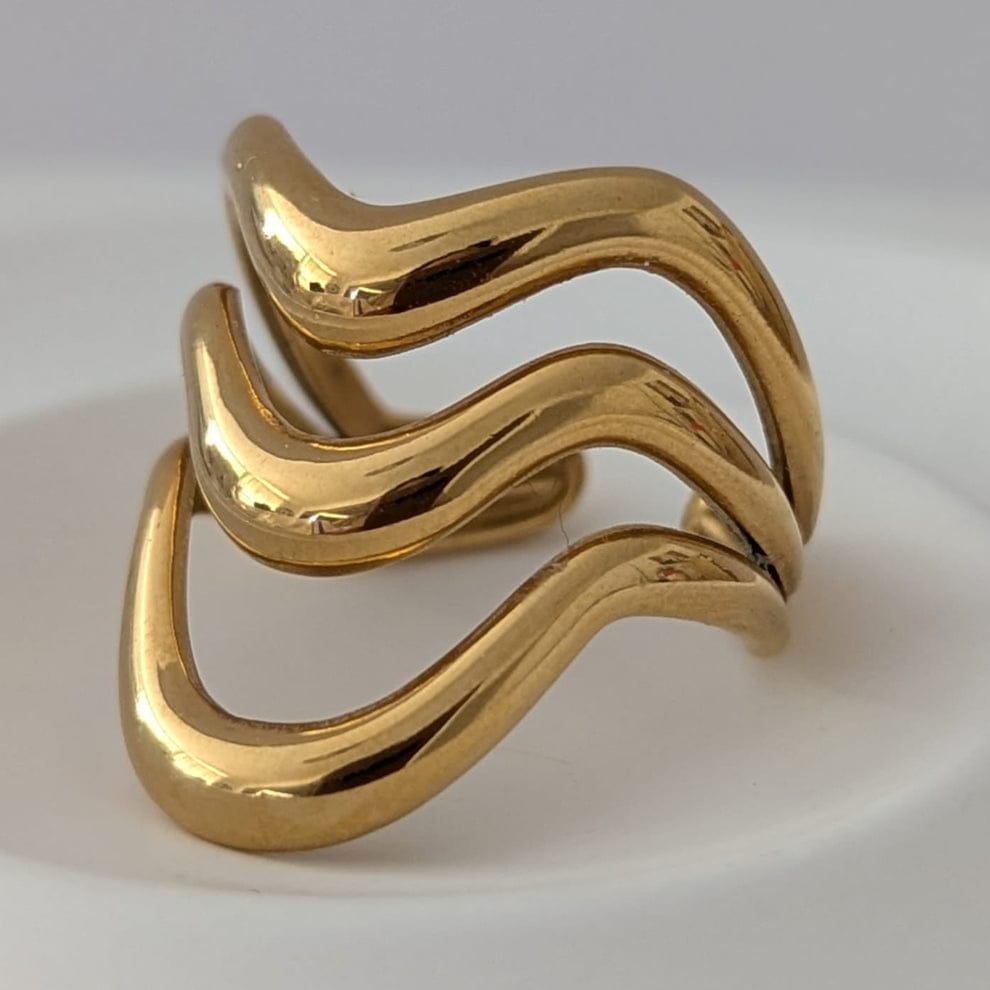 Third wave ring